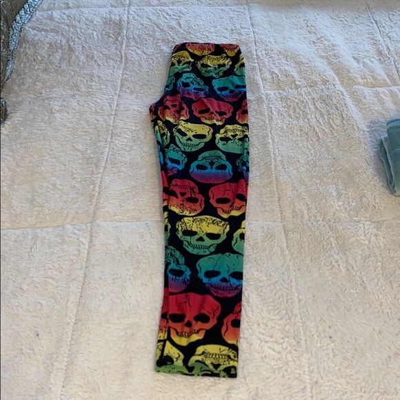 Halloween 🎃 Leggings - Picture 2 of 4